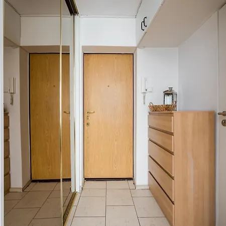 Park Brodnowski Charming By Bookinghost Warszawa