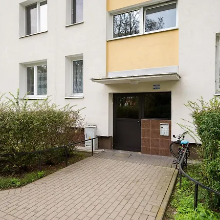 Apartment Park Brodnowski Charming By Bookinghost Warsaw