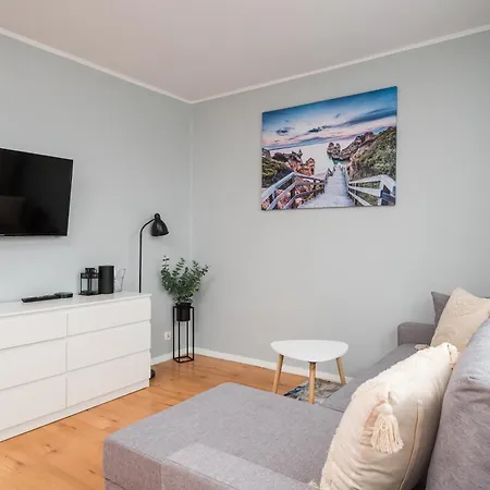 Park Brodnowski Charming By Bookinghost