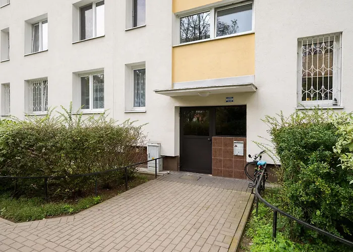 Apartment Park Brodnowski Charming By Bookinghost Warsaw