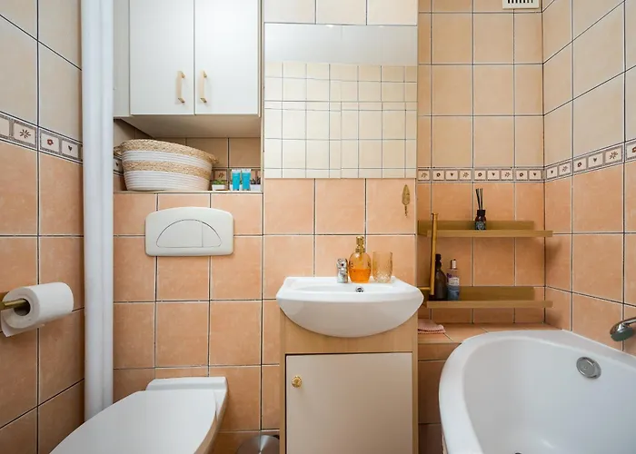 Apartament Park Bródnowski Charming By Bookinghost *